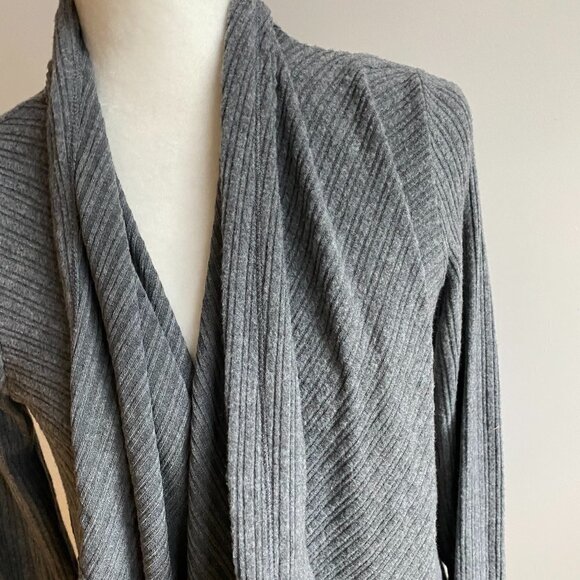 H By Bordeaux BNWOT Grey Cardigan NEW Waterfall Open Front Pockets - Picture 6 of 9